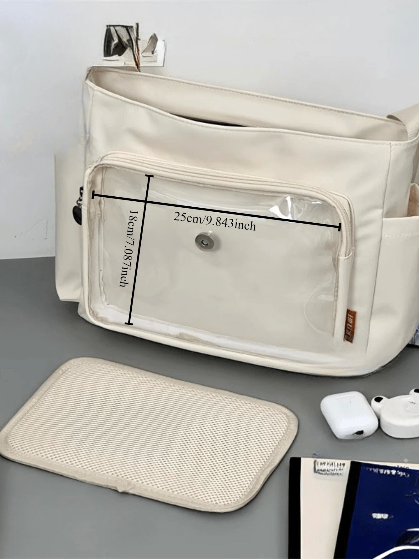 Japanese Harajuku Itabag Women New 2025 Back to School Messenger Bag With Badges Display Plate Crossbody Bags Women College Student Kawaii Ita Bag Shoulder Bag Girls Bolso Mujer