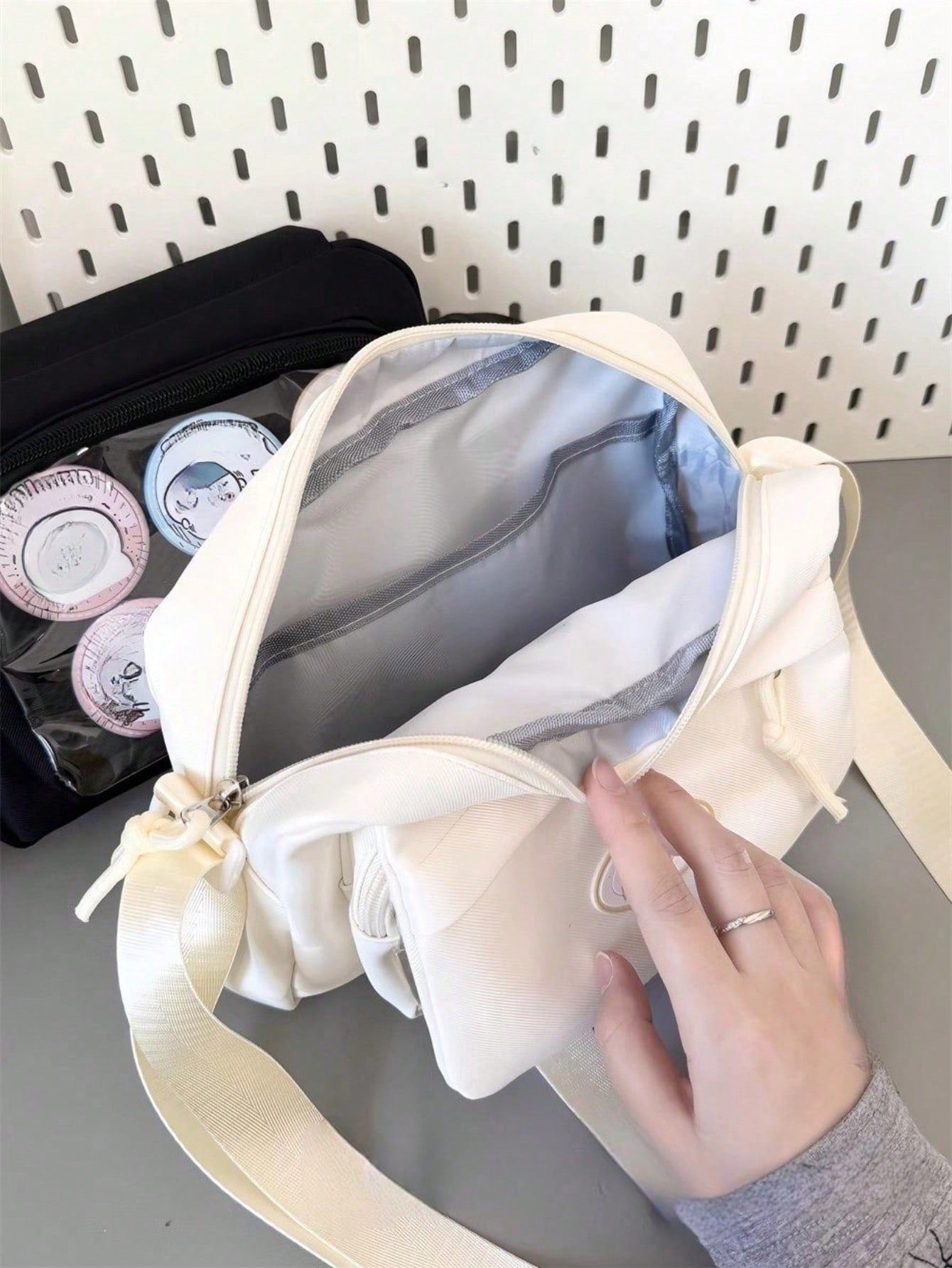 Harajuku Aesthetic Shoulder Bag Cute Pastel Crossbody Bag DIY Bag Soft Girl Large Capacity Student School Bag Multi Functional Travel Bag Anime Cosplay Storage Bag Lolita Sweet Style Ins Fashion Daily Casual Kawaii Japanese Bag Small Clear Pocket Backpack