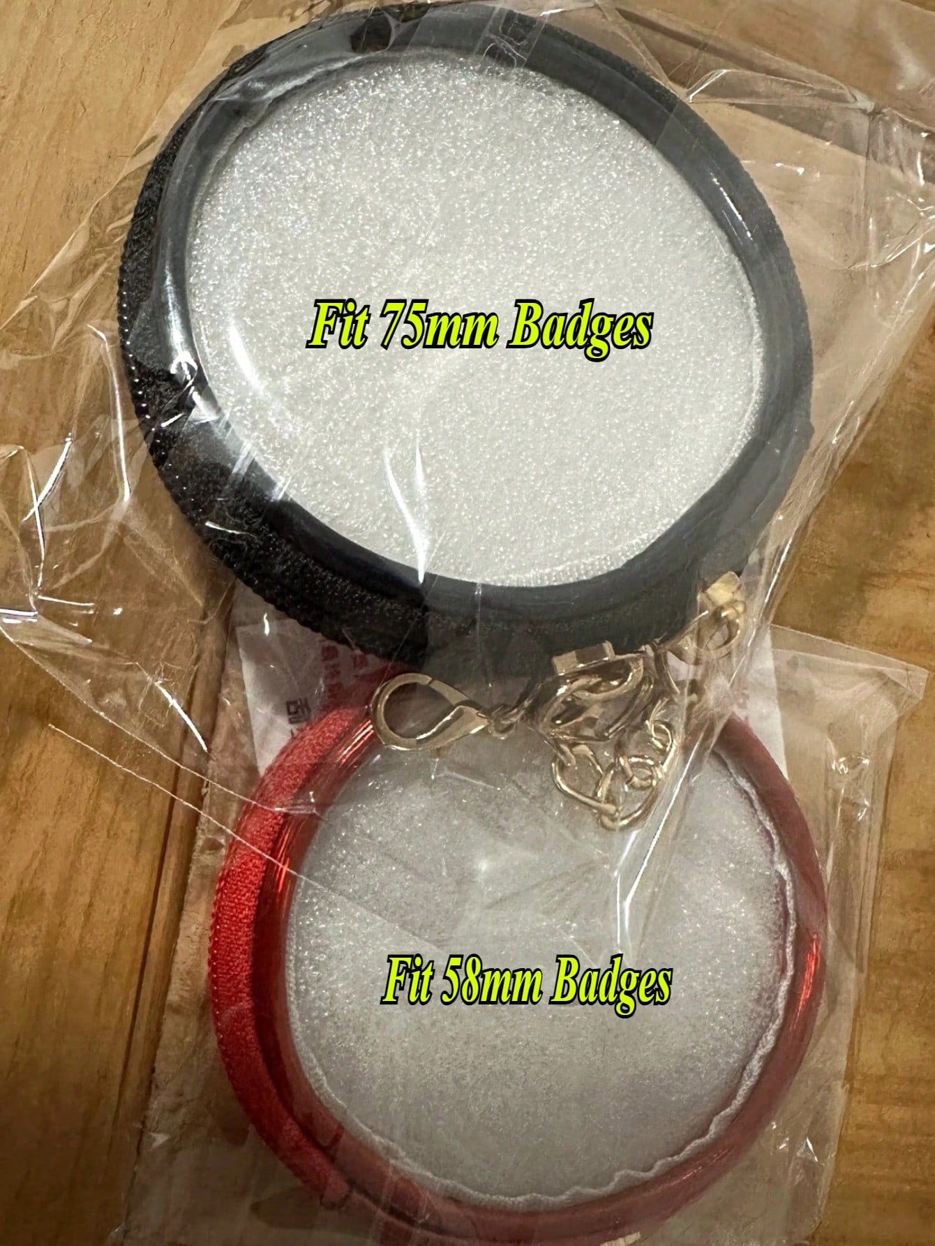 Kawaii Anime Round Badge Holder Keychain Transparent PU Itabag Charm with Chain Cute Kawaii Cartoon Enamel Pin Storage Bag Cosplay Accessories for Backpacks Handbags Badge Holder Keychain Small Wallets & Pouches Pins Badges Cases Fit 58mm&75mm Size