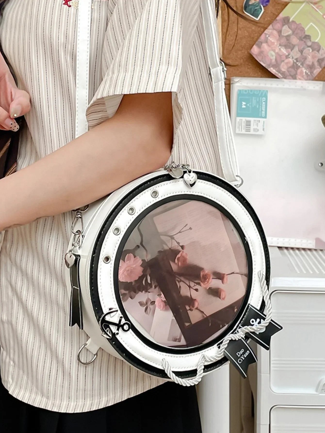 Round Ita Bag — Clear Window Circle Crossbody with Anchor Detail for Anime Pins & Photocards
