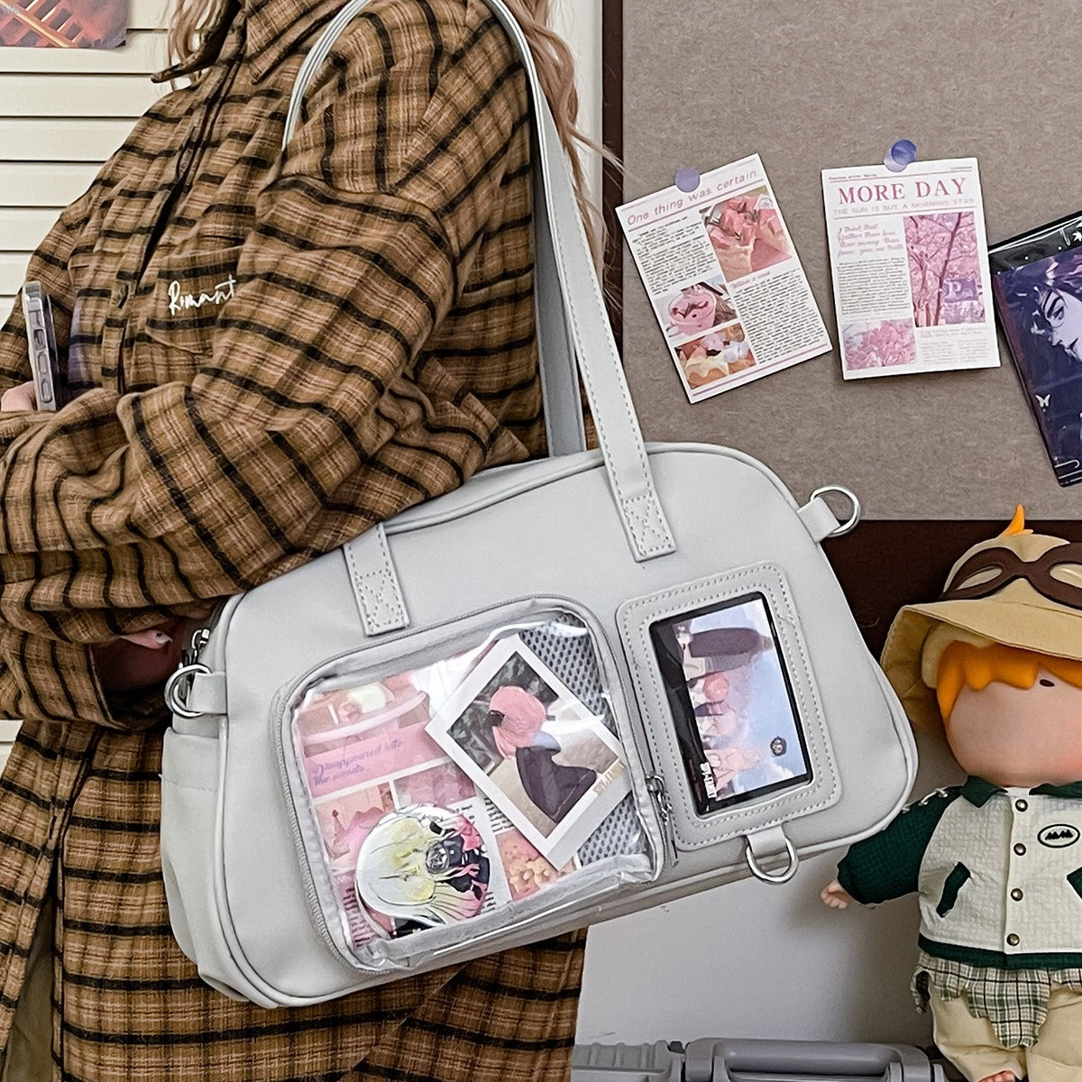 Kawaii Mini Ita Bag — PU Leather Shoulder Bag with Dual Clear Display Windows for Anime Pins & Photocards
